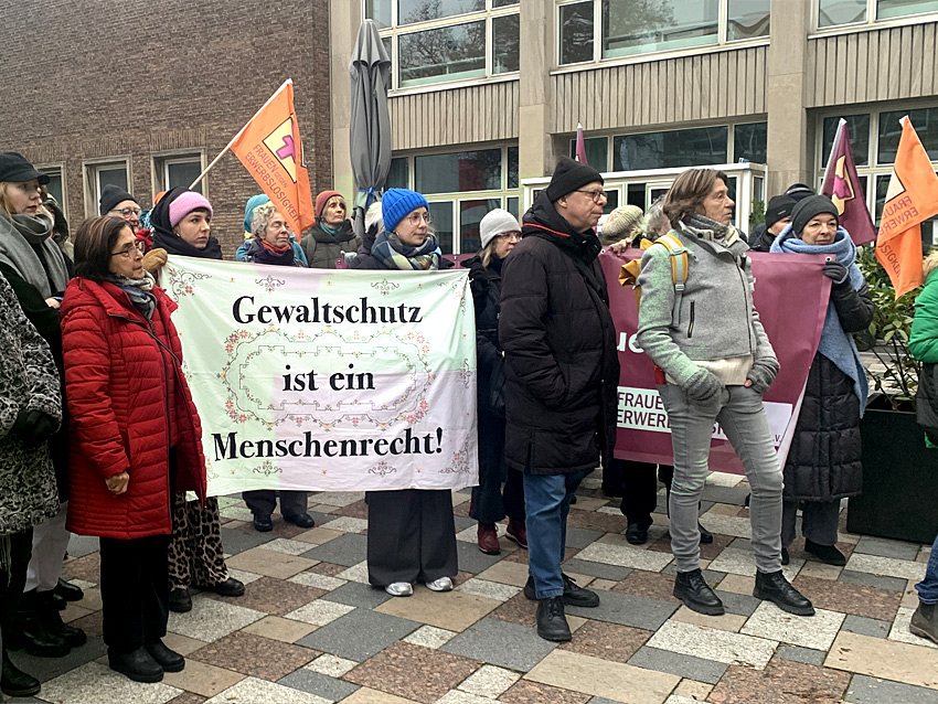 Keine Sozialstreichungen 4